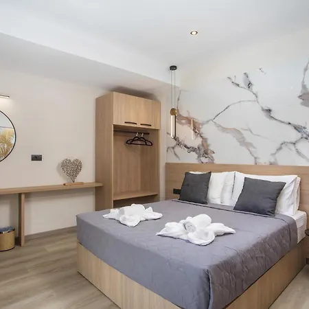 Jns Premium Roof Jacuzzi Apartament *