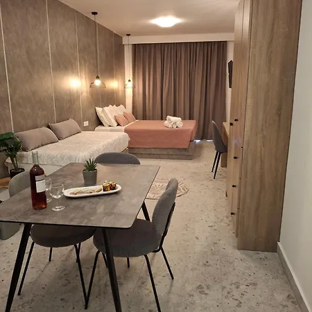 Khách sạn hẻo lánh Peter's Place Faliraki