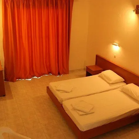 Sam's Aparthotel