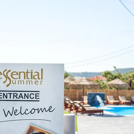 Inn Essential Summer
