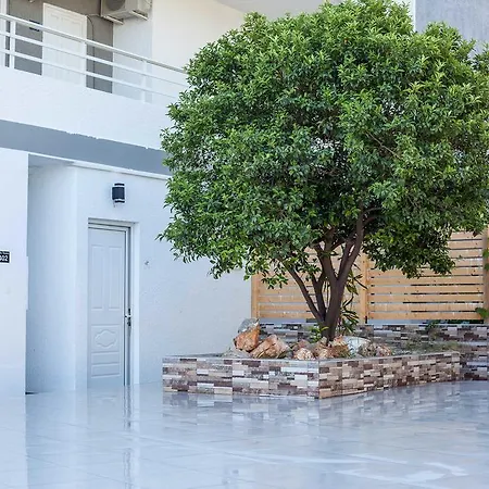 Essential Summer Inn Faliraki