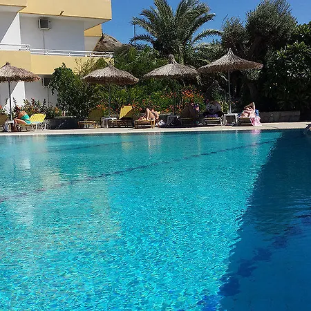 Summer Days Aparthotel 3*