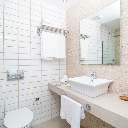 Dimitra Boutique Apartahotel