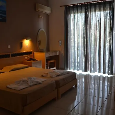 White Palace Aparthotel