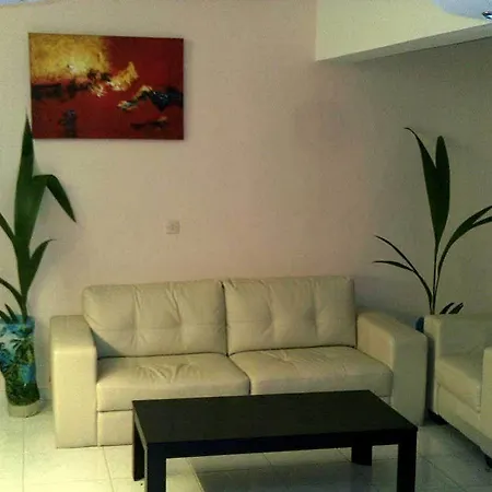 White Palace 2*