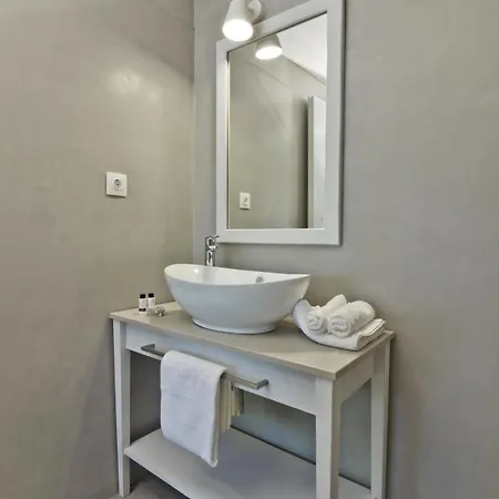 Apart Otel Break Rhodes