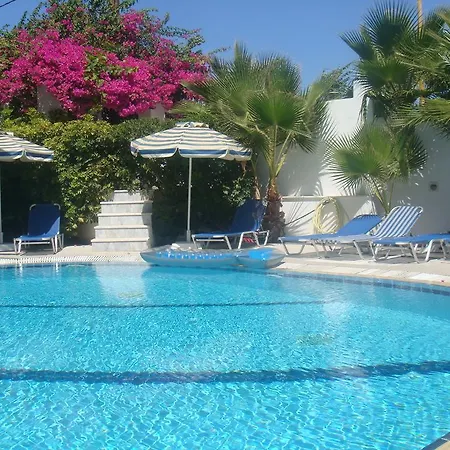 White Palace Aparthotel Faliraki