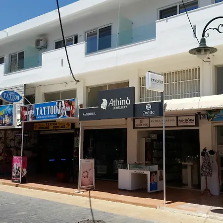 Apartamento Ria's Deluxe Faliraki