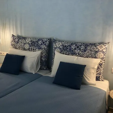 Lägenhetshotell Elpida 2*
