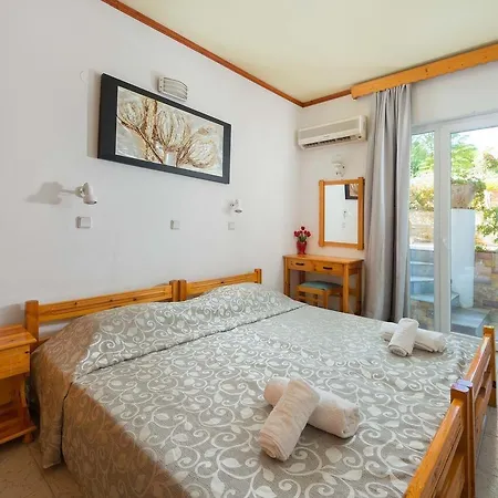 Hermes Apartment