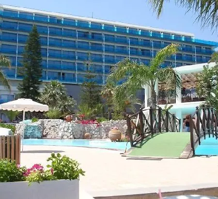 Calypso Palace Resort
