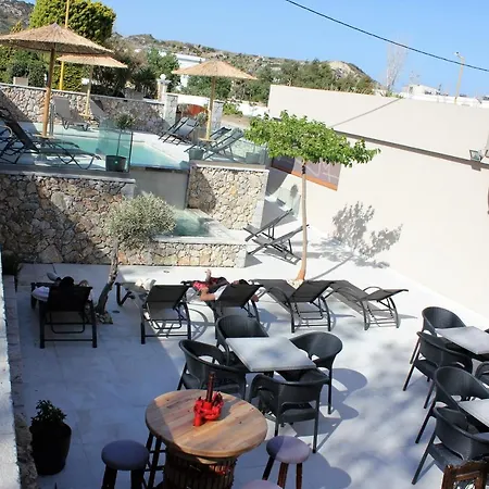 John Mary Aparthotel 3*