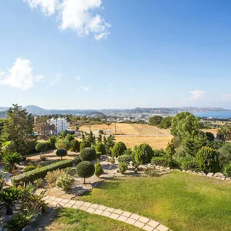 Aggelos Garden View *