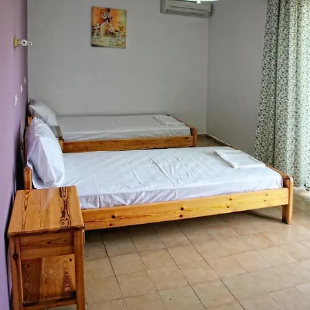 Guest house Omiros 2*