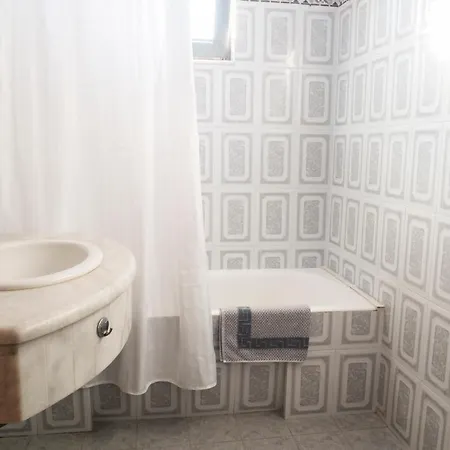 Miva Sea View Apartament *