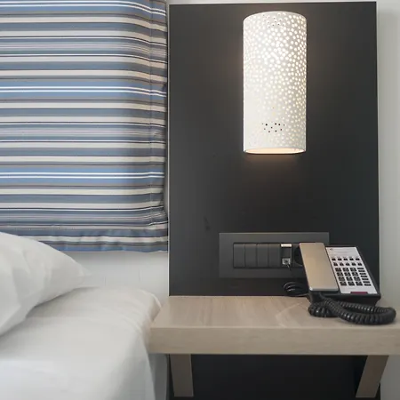 Hotel Lymberia