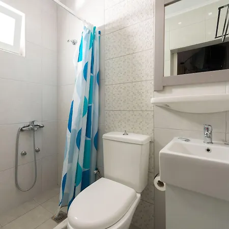 Hermes Apartment *