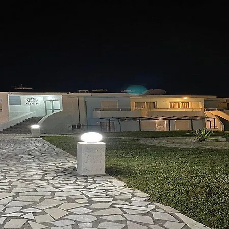 Mando Living -faliraki 2*