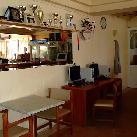 Antonios 3*