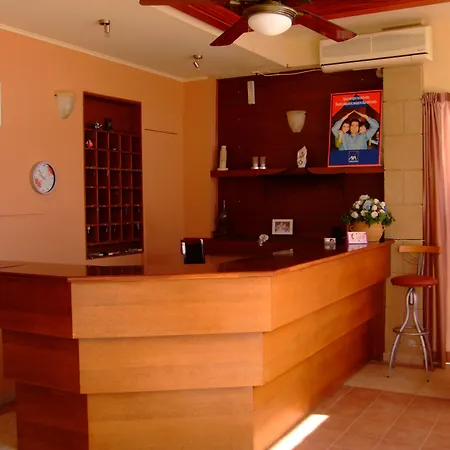 Aparthotel Antonios