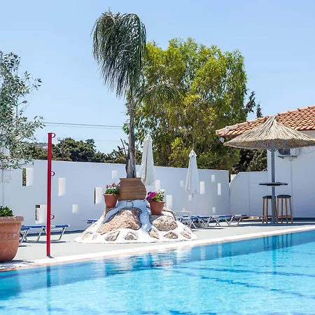 Apart Otel Tinas