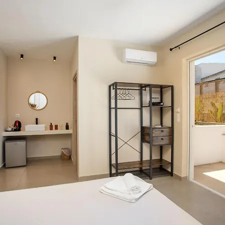 Atma & Hotel