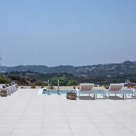 Villa Aurora *