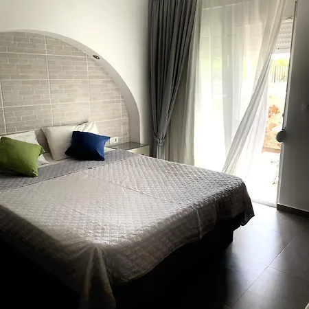 Kostas Studios Apartment Faliraki