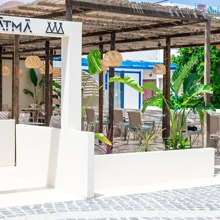 Atma & Hotel 3*