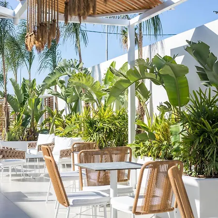 Lägenhetshotell Casastavris - Aparts & Pool Faliraki