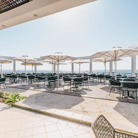 Calypso Resort