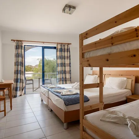 Raffaello Aparthotel *