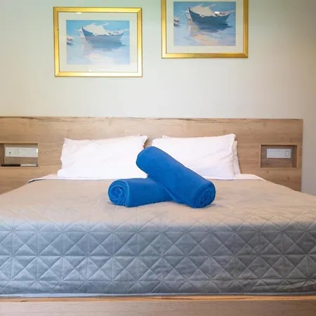 Delight Luxury Apartahotel