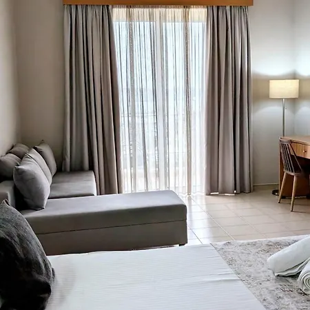 Miva Sea View Apartment *