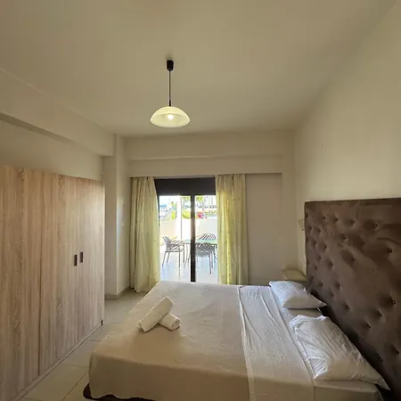 Steve'S Beach Apartment Faliraki