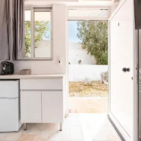 Eva's Hotel 2*