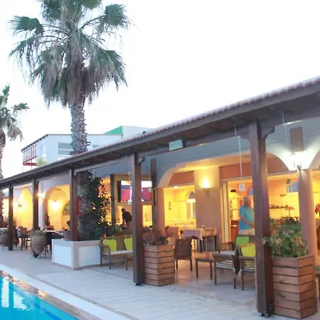 Bay Hotell