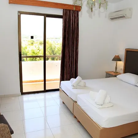 Guest house Voula Studios