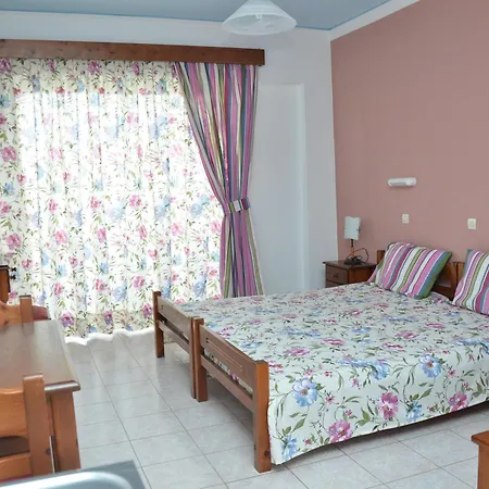 Apartment Iatridis (adults Only) *