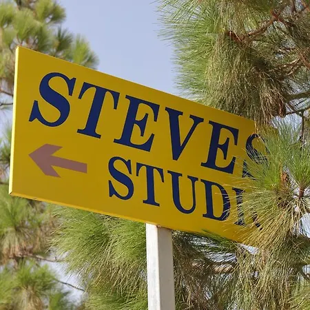 Steve's Apartament *