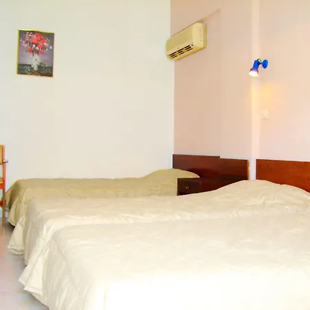 Apartahotel Antonios 3*
