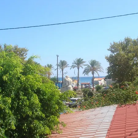 Omiros Casa de hóspedes