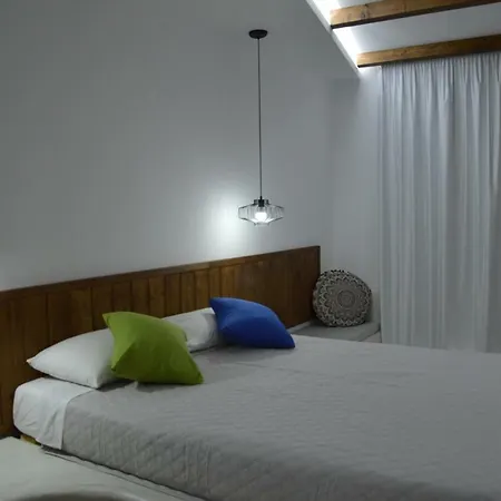 Kostas Studios Apartment *