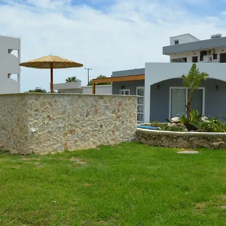 Kostas Studios Apartment Faliraki