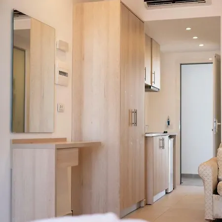 Bivalvia Aparthotel 3*