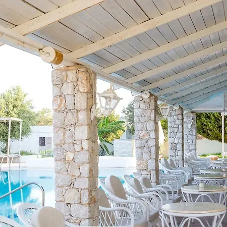 Apartahotel Evita 3*