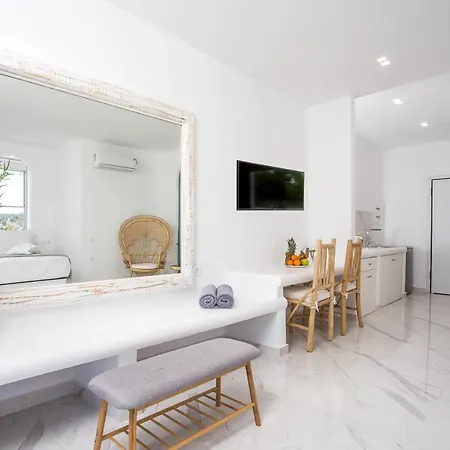 Ammos Luxury Apartment *
