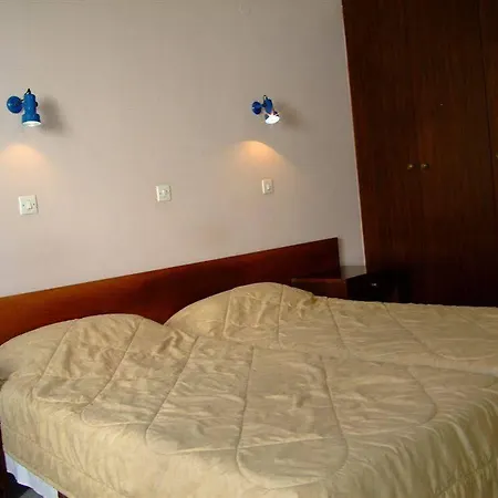 Antonios Aparthotel 3*