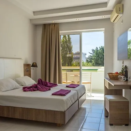 Stamos Hotell