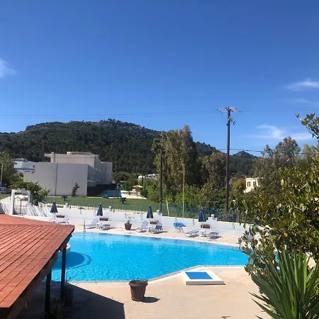 Hotelli Danae Hotel